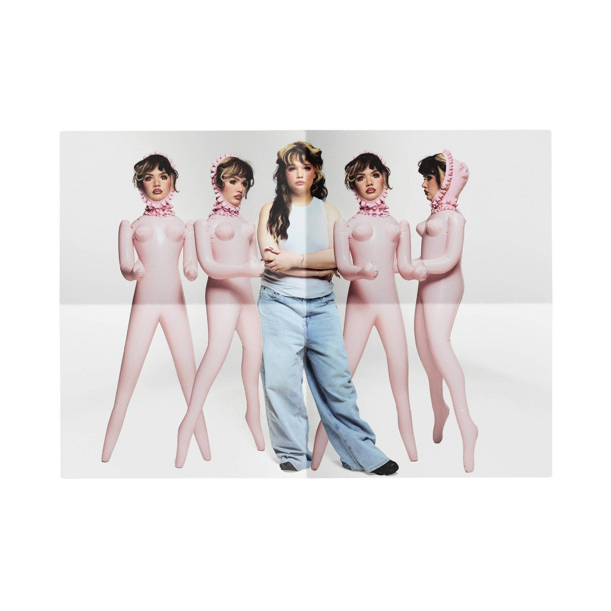 Lola Young - I’m Only F**king Myself Vinyl Record Image 2 - YINZZ.com