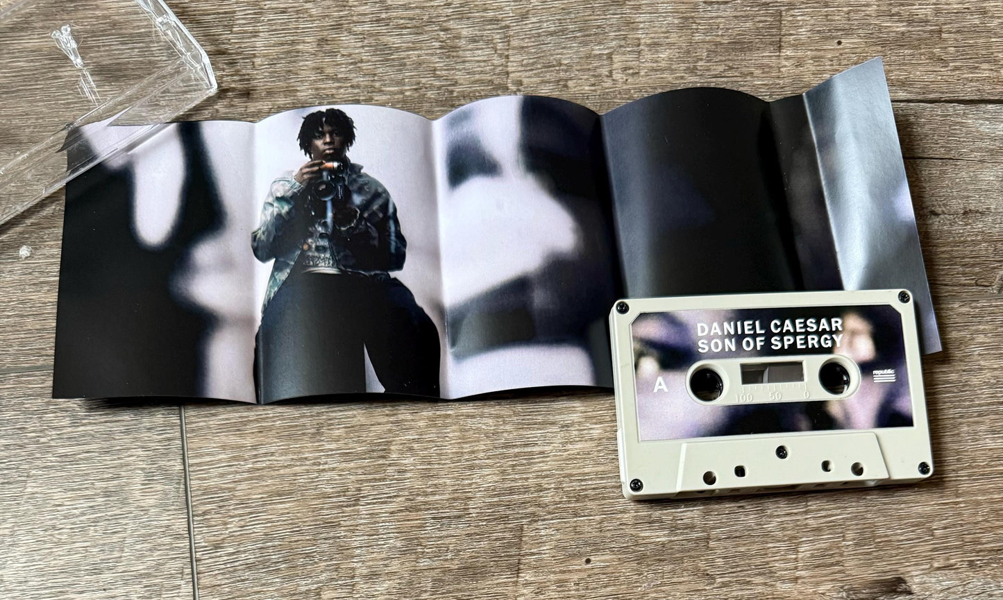 Daniel Caesar Cassette Tapes - Photo 7