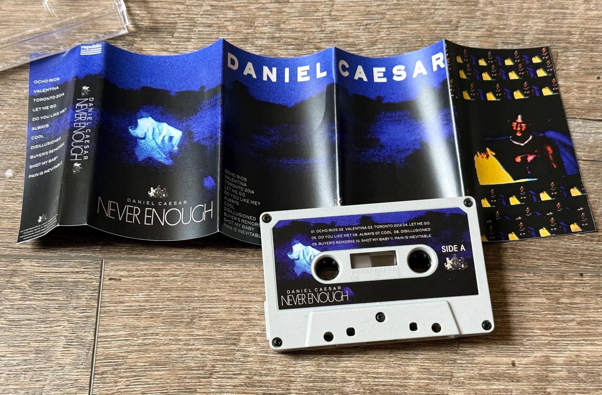 Daniel Caesar Cassette Tapes - Photo 4